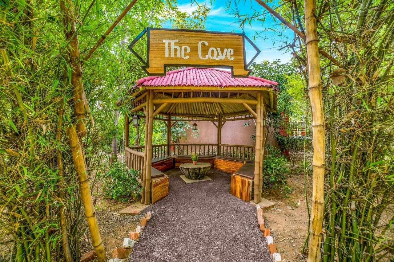 Lemon Tree Wildlife Resort, Bandhavgarh Tāla Esterno foto