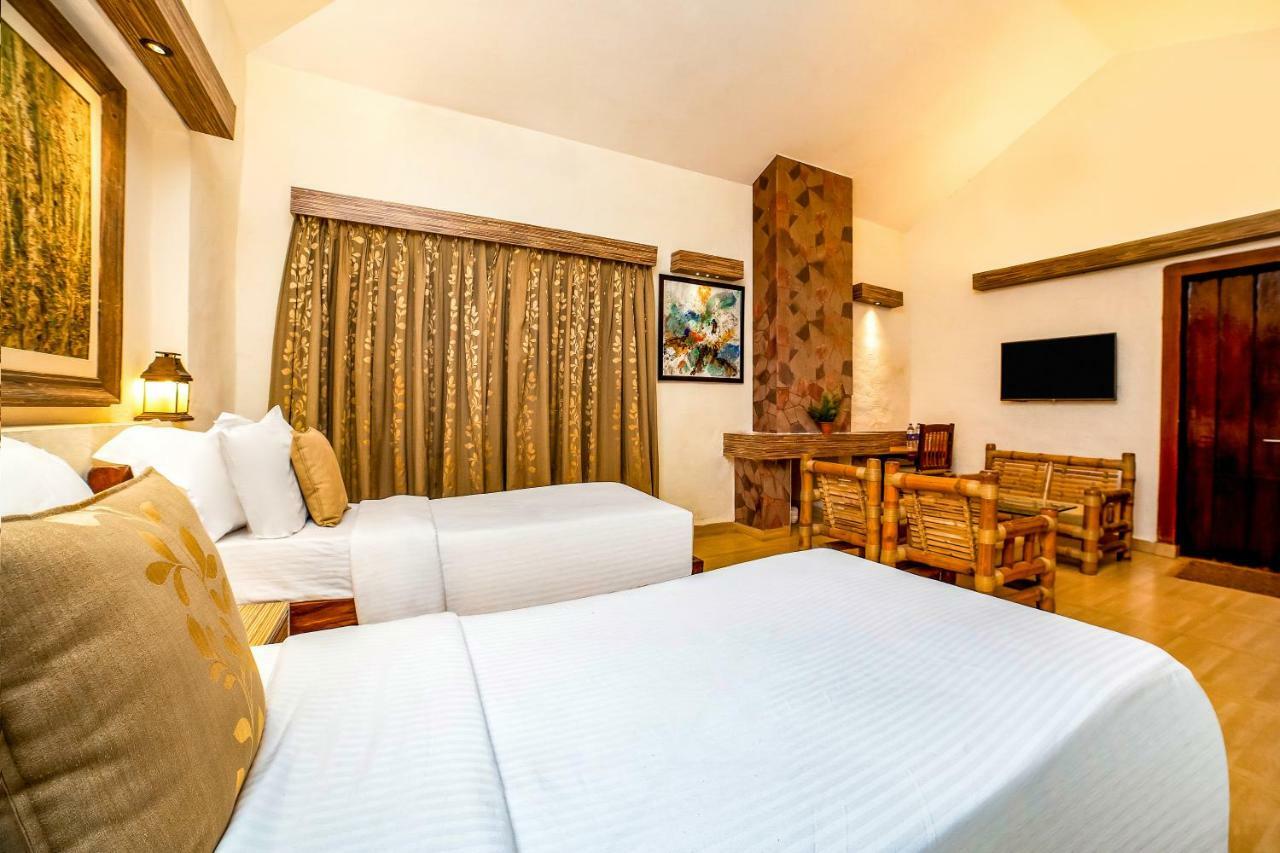 Lemon Tree Wildlife Resort, Bandhavgarh Tāla Esterno foto
